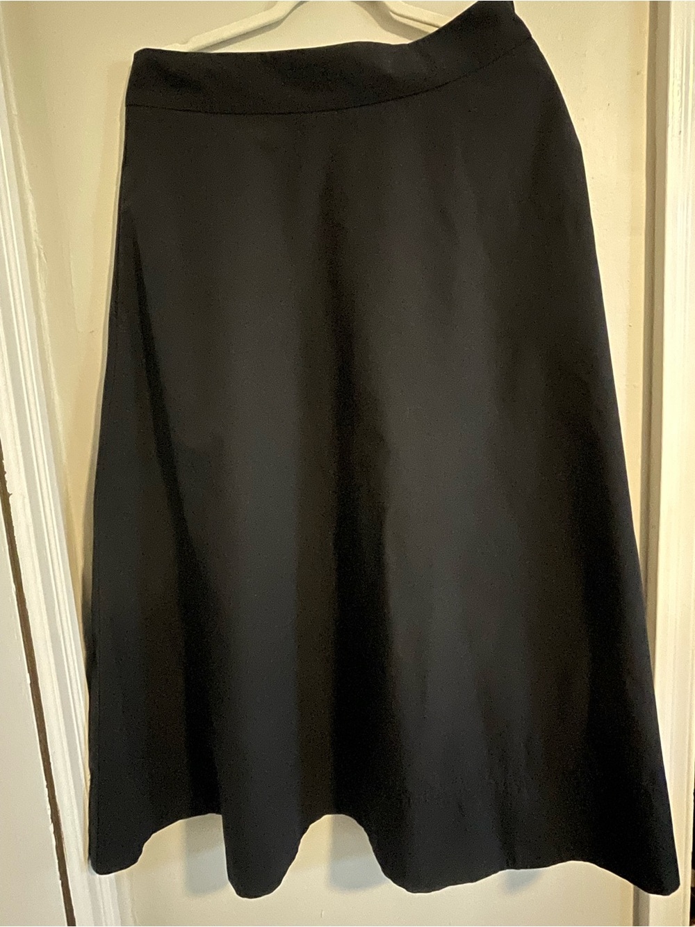 Banana Republic Size 12 Black Cotton Full A-Line Midi Skirt Pockets